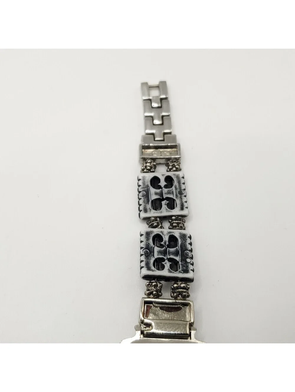 LA Express Watch Women Silver Tone MOP Dial Decorative Band New Battery 23mm